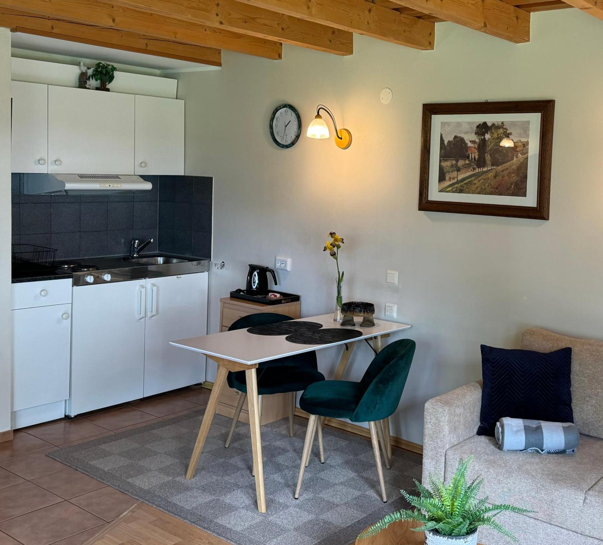 Kaesmu Merekalda Apartments - Adults Only 객실 사진